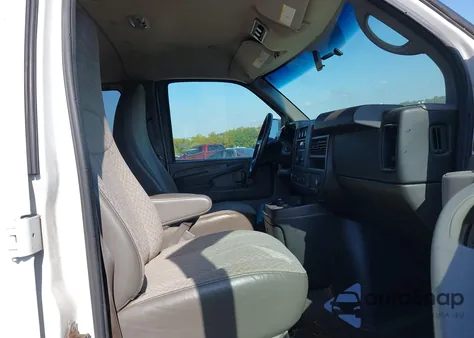 2015 Chevrolet Express G3500 Lt from USA, damaged, VIN 1GAZG1FG9F1203428